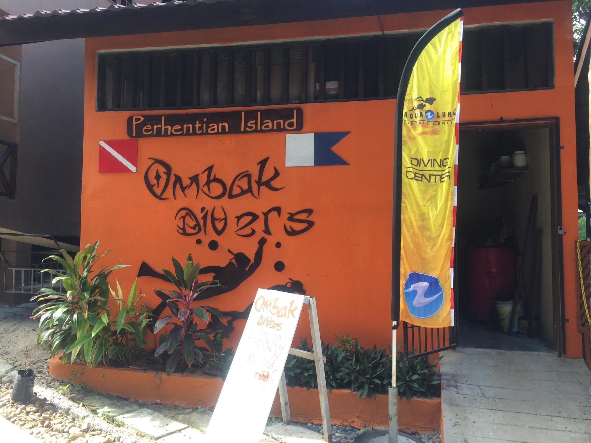 โอมบัค ไดฟ์ รีสอร์ต Hotel Pulau Perhentian Kecil ภายนอก รูปภาพ