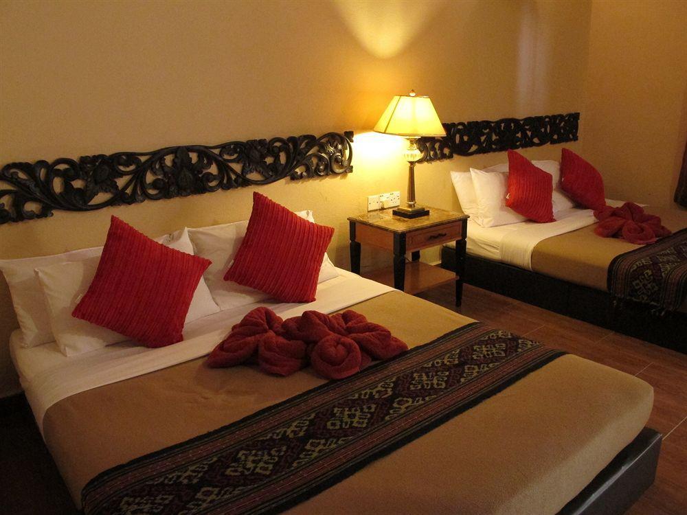 โอมบัค ไดฟ์ รีสอร์ต Hotel Pulau Perhentian Kecil ภายนอก รูปภาพ
