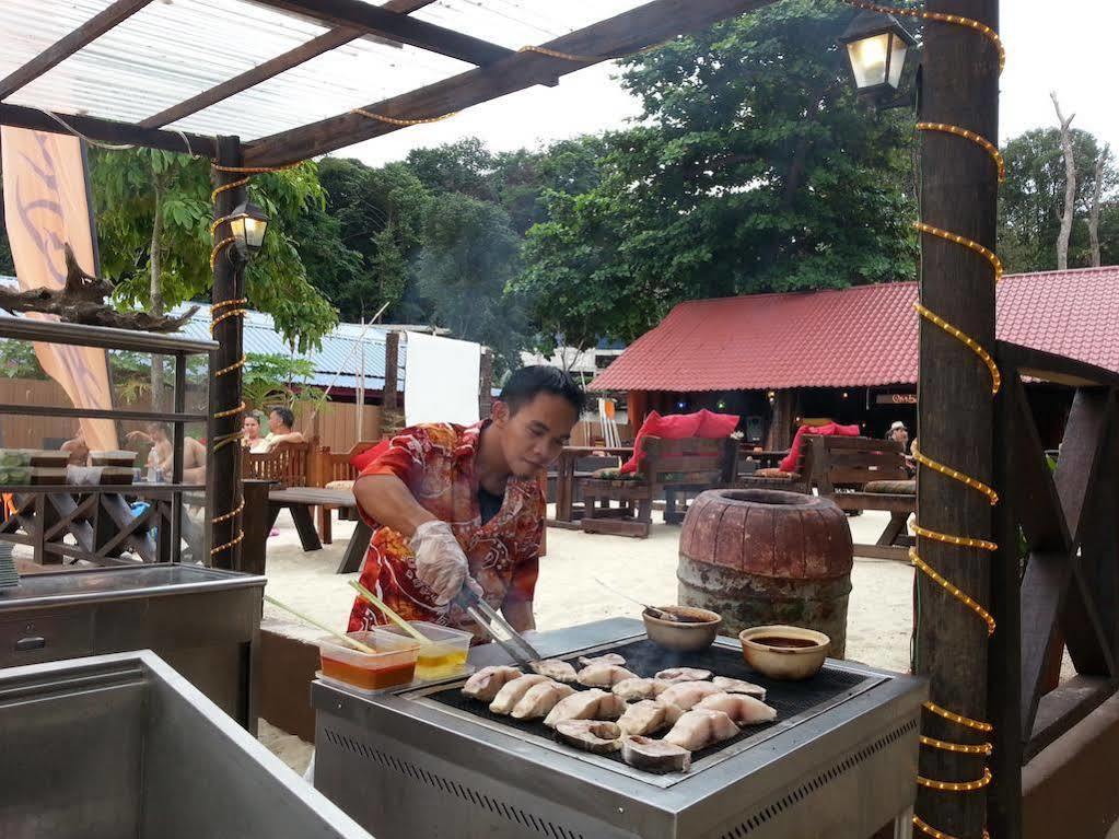 โอมบัค ไดฟ์ รีสอร์ต Hotel Pulau Perhentian Kecil ภายนอก รูปภาพ