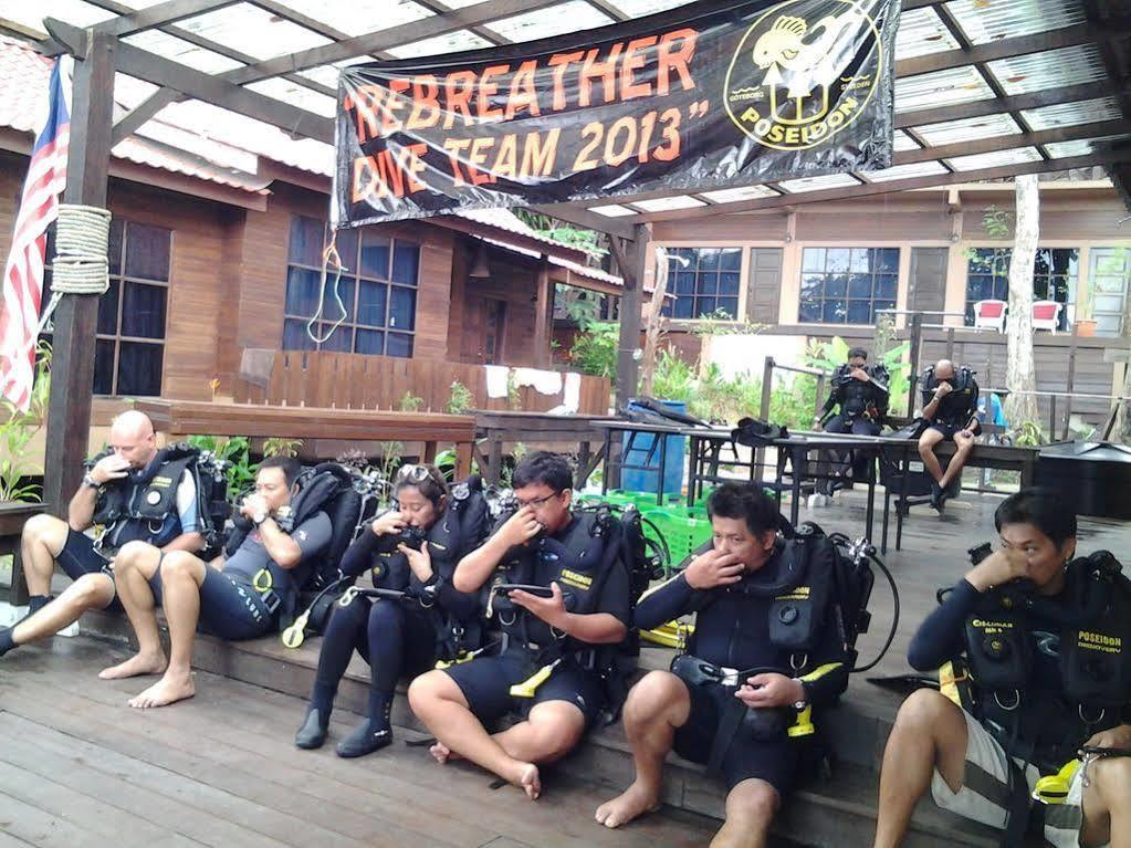โอมบัค ไดฟ์ รีสอร์ต Hotel Pulau Perhentian Kecil ภายนอก รูปภาพ